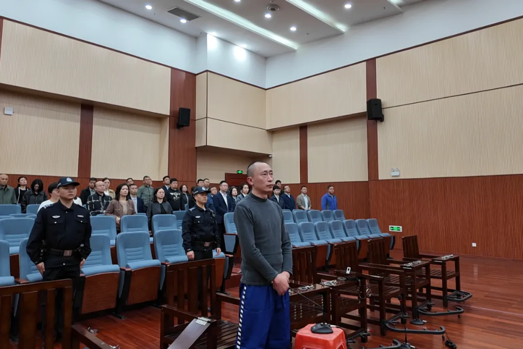 _贵州银行茅台支行电话_银行股茅台