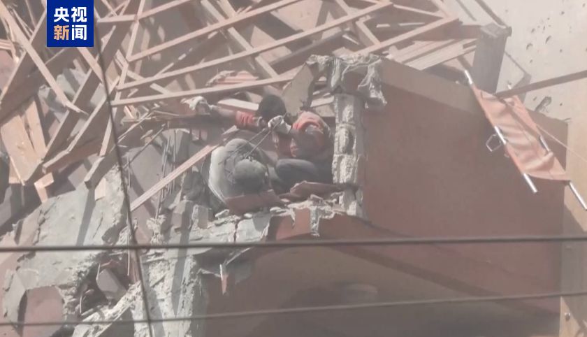 35万以色列民众游行示威，敦促政府尽快结束冲突！马克龙发声！以军回应袭击加沙纳赛尔医院：为摧毁哈马斯监控
